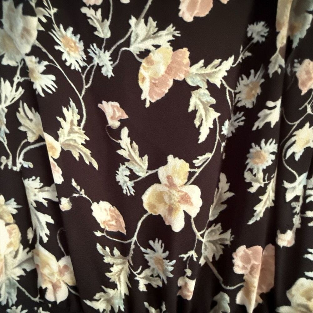 CeCe Black and Floral Pattern Wide Leg Pantsuit with Spaghetti Straps 14 - Picture 9 of 11